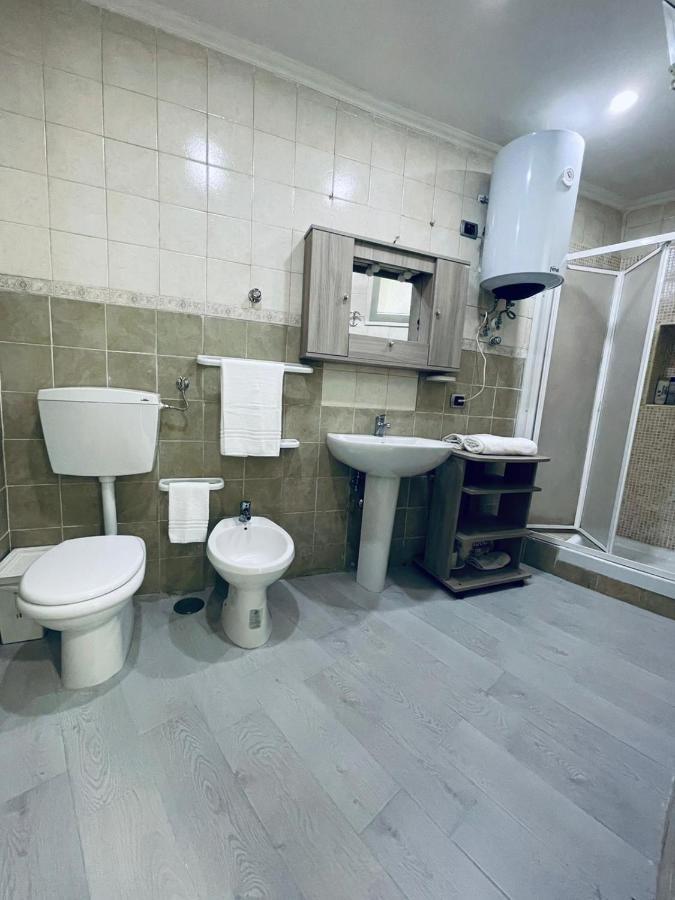 Riviera90 Apartment Napoli Bagian luar foto