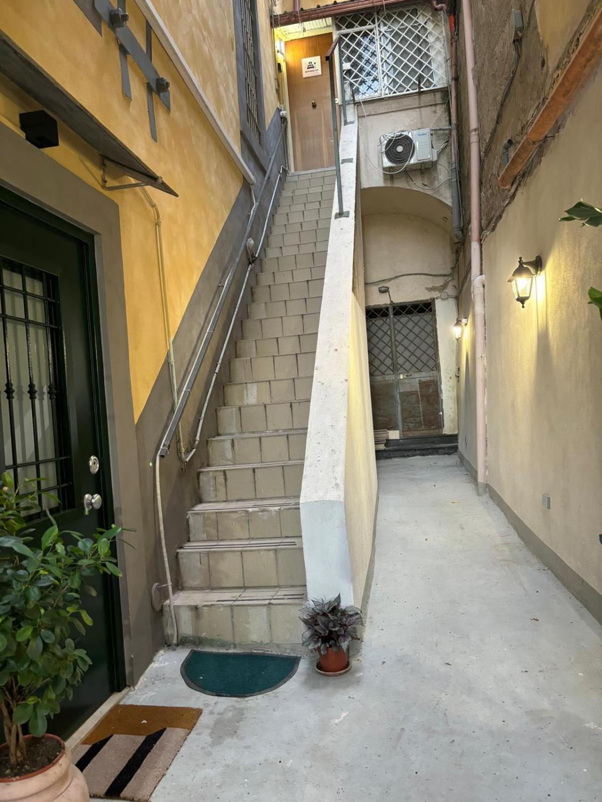Riviera90 Apartment Napoli Bagian luar foto